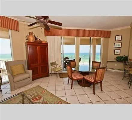 Paradise Island Beach Club Creek Village Apartmán